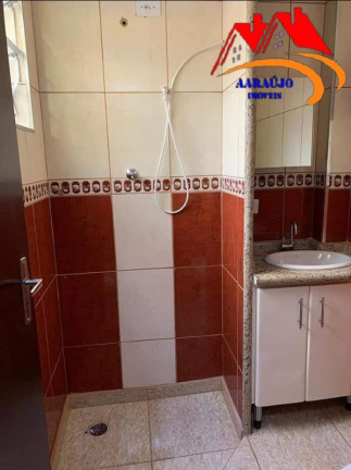 Imagem Casa com 6 Quartos à Venda, 250 m² em Metalúrgicos - Osasco