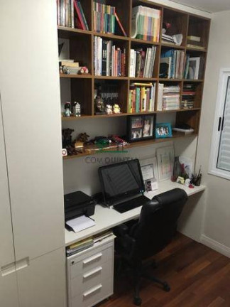 Imagem Casa com 3 Quartos à Venda, 300 m² em Chácara Quiriri - Carapicuíba