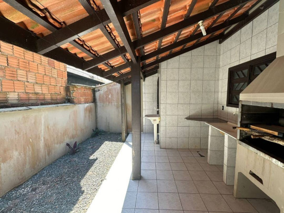 Imagem Casa com 3 Quartos à Venda, 80 m² em Centro - Balneário Barra Do Sul