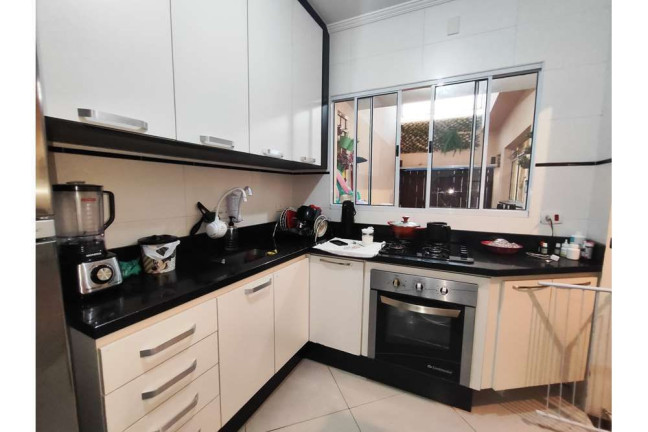 Imagem Casa com 6 Quartos à Venda, 200 m² em Vila Guarani (z Sul) - São Paulo Imagem Casa com 6 Quartos à Venda, 200 m² em Vila Guarani (z Sul) - São Paulo