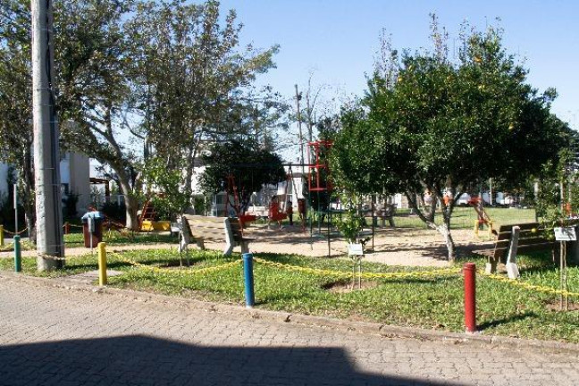 Imagem Terreno à Venda, 326 m² em Aberta Dos Morros - Porto Alegre Imagem Terreno à Venda, 326 m² em Aberta Dos Morros - Porto Alegre