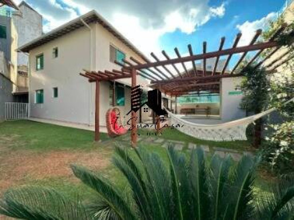 Imagem Casa com 4 Quartos à Venda, 370 m² em Cabral - Contagem Imagem Casa com 4 Quartos à Venda, 370 m² em Cabral - Contagem