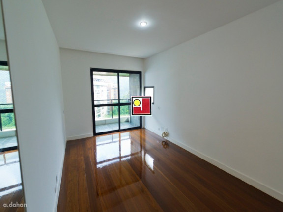 Imagem Apartamento com 4 Quartos à Venda, 319 m² em Lagoa - Rio De Janeiro Imagem Apartamento com 4 Quartos à Venda, 319 m² em Lagoa - Rio De Janeiro