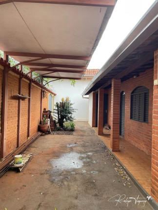 Imagem Casa com 3 Quartos à Venda, 132 m² em Setor Coimbra - Goiânia