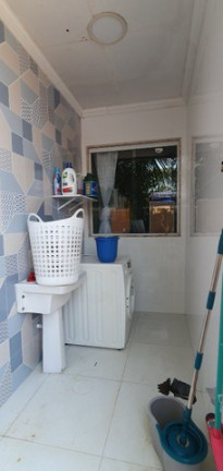 Imagem Imóvel com 1 Quarto para Alugar, 25 m² em Guaratiba - Rio De Janeiro
