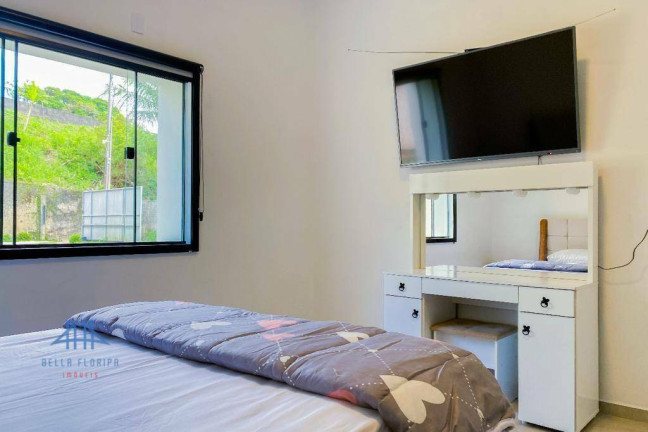 Imagem Casa com 5 Quartos à Venda, 500 m² em Jardim Janaina - Biguaçu