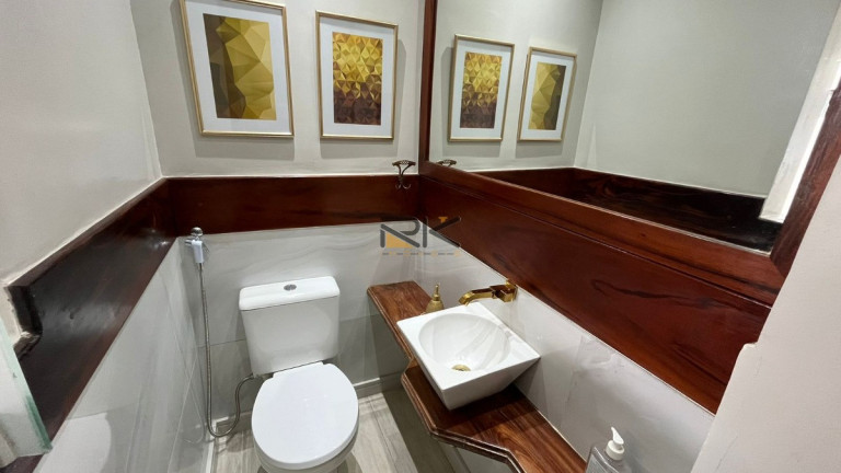 Imagem Casa com 4 Quartos à Venda, 250 m² em Centro - Ubatuba Imagem Casa com 4 Quartos à Venda, 250 m² em Centro - Ubatuba