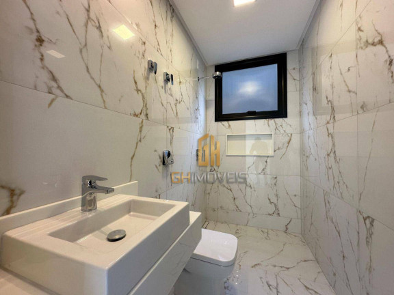 Imagem Sobrado com 6 Quartos à Venda, 332 m² em Setor Central - Goiânia