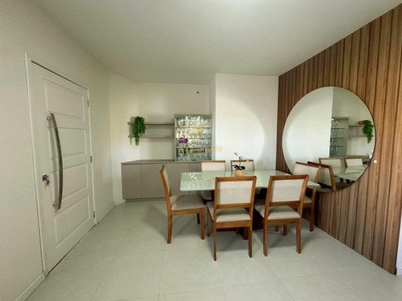 Imagem Casa com 3 Quartos à Venda, 220 m² em Centro - Xangri-lá