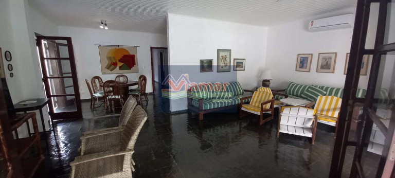 Imagem Casa com 3 Quartos à Venda, 200 m² em Enseada - Guarujá Imagem Casa com 3 Quartos à Venda, 200 m² em Enseada - Guarujá