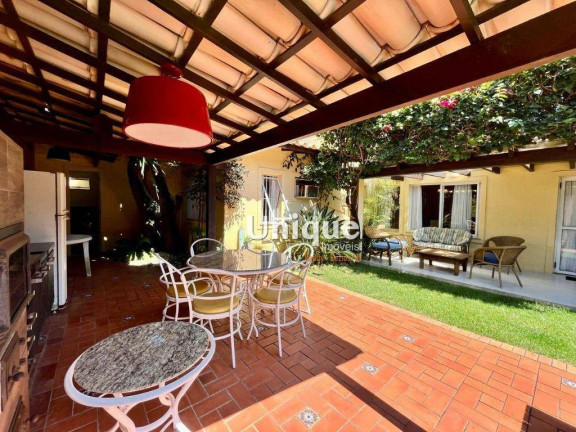 Imagem Casa com 4 Quartos à Venda, 250 m² em Ferradura - Armação Dos Búzios