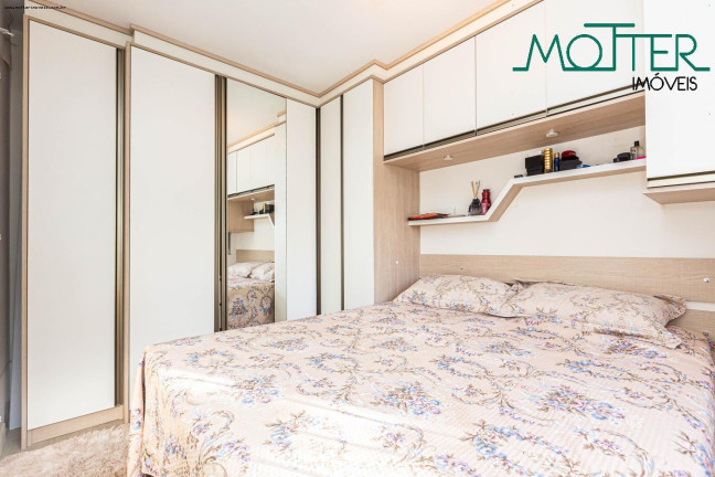 Imagem Casa com 3 Quartos à Venda, 88 m² em Santa Quitéria - Curitiba Imagem Casa com 3 Quartos à Venda, 88 m² em Santa Quitéria - Curitiba