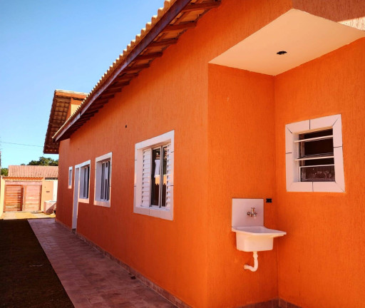 Imagem Casa com 2 Quartos à Venda, 180 m² em Itanhaém