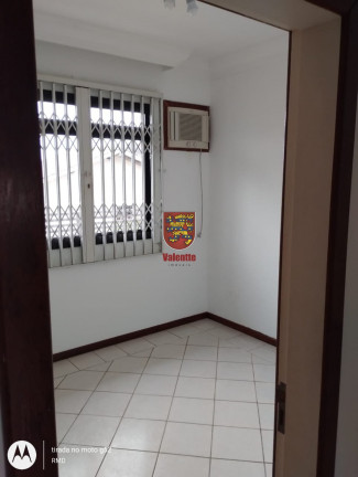 Imagem Casa com 3 Quartos à Venda, 306 m² em Capoeiras - Florianópolis Imagem Casa com 3 Quartos à Venda, 306 m² em Capoeiras - Florianópolis