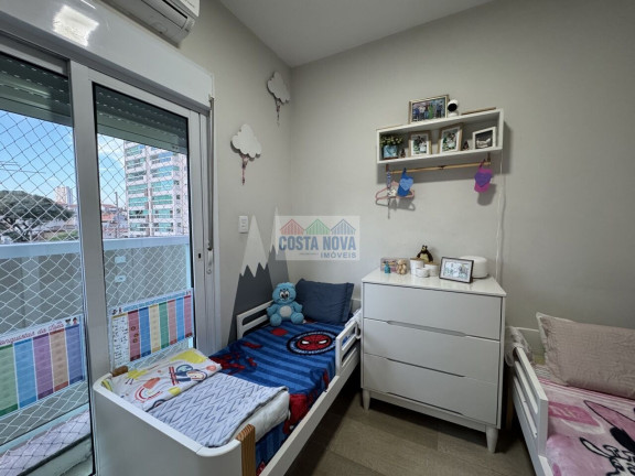 Imagem Casa com 3 Quartos à Venda, 180 m² Imagem Casa com 3 Quartos à Venda, 180 m²