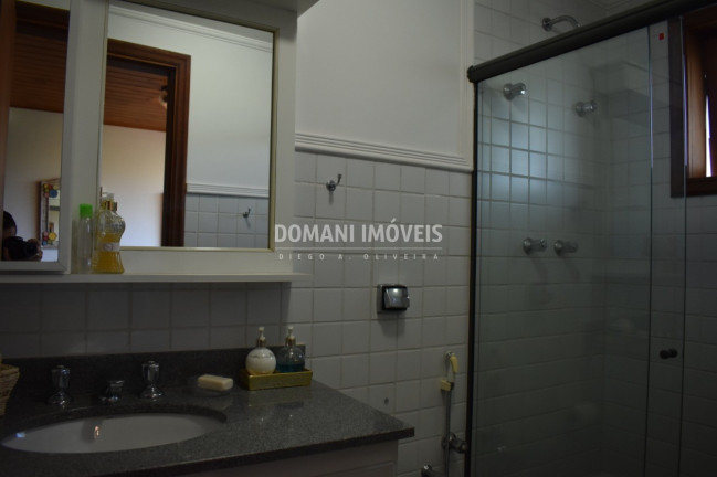 Imagem Imóvel com 1 Quarto à Venda, 60 m² em Região Do Alto Do Capivari - Campos Do Jordão