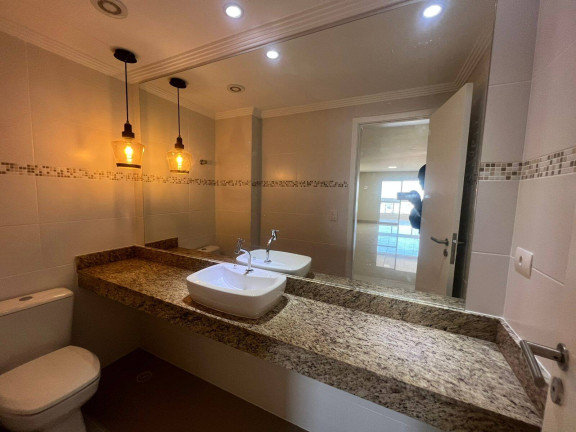 Imagem Apartamento com 3 Quartos à Venda, 174 m² em Guilhermina - Praia Grande Imagem Apartamento com 3 Quartos à Venda, 174 m² em Guilhermina - Praia Grande