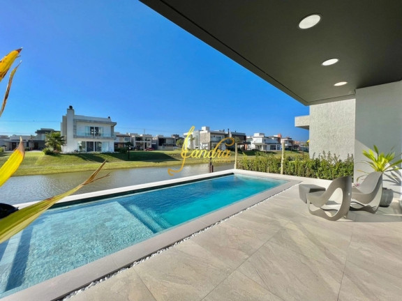 Imagem Casa de Condomínio com 4 Quartos à Venda, 320 m² em Capão Ilhas Resort - Capão Da Canoa