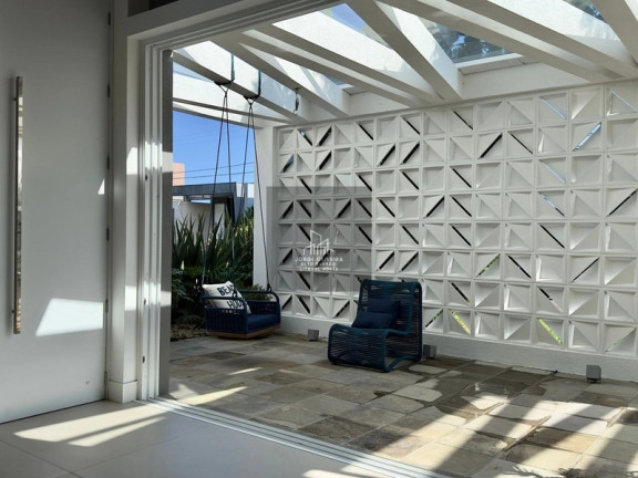Imagem Casa com 5 Quartos à Venda,  em Centro - Xangri-lá
