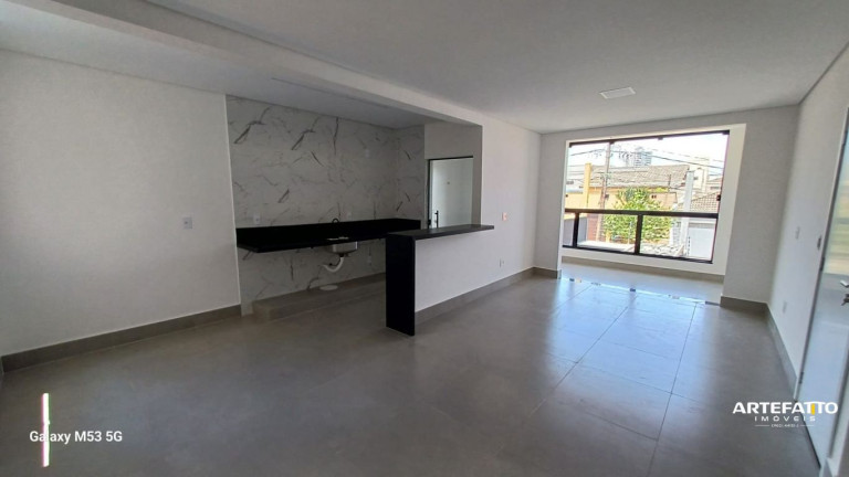 Apartamento com 3 Quartos à Venda, 110 m² em Residencial Amazonas - Franca