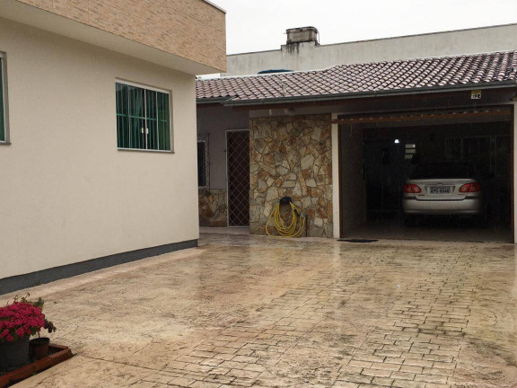 Imagem Casa com 4 Quartos à Venda, 300 m² em Centro - Balneário Camboriú
