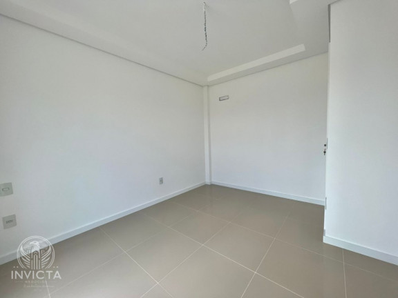 Imagem Apartamento com 2 Quartos à Venda, 179 m² em Estados - Balneário Camboriú