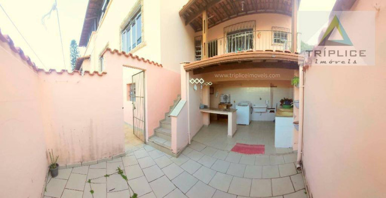 Imagem Casa com 5 Quartos à Venda, 250 m² em Santa Helena - Juiz De Fora