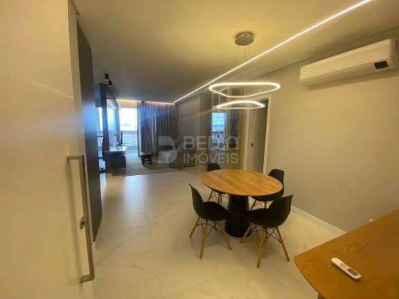 Imagem Apartamento com 3 Quartos à Venda, 111 m² em Canto - Florianópolis Imagem Apartamento com 3 Quartos à Venda, 111 m² em Canto - Florianópolis