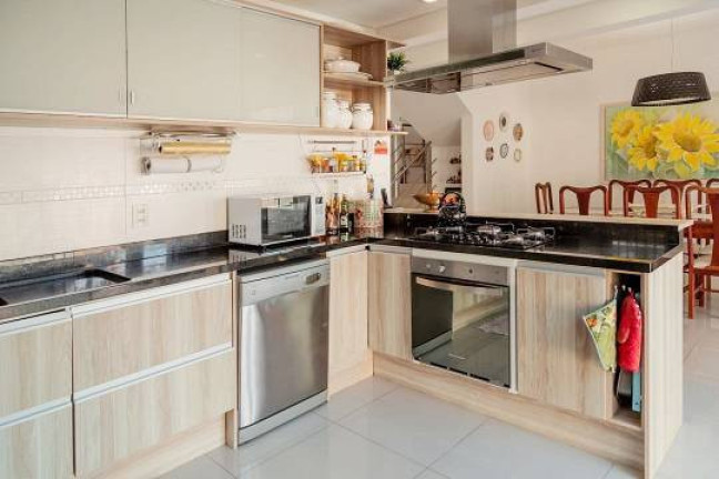 Imagem Casa com 4 Quartos para Alugar, 280 m² em Jurerê Internacional - Florianópolis