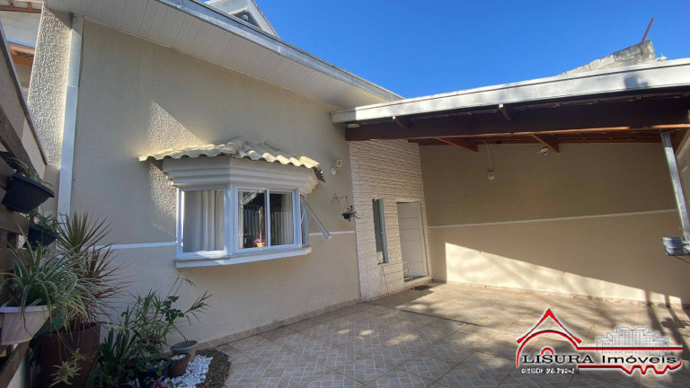 Imagem Casa com 3 Quartos à Venda, 160 m² em Loteamento Villa Branca - Jacareí