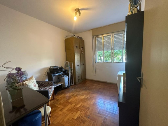 Imagem Imóvel com 3 Quartos à Venda, em Menino Deus - Porto Alegre Imagem Imóvel com 3 Quartos à Venda, em Menino Deus - Porto Alegre