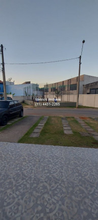 Imóvel com 2 Quartos à Venda, 45 m² em Vila Tupi - Várzea Paulista