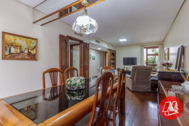 Imagem Cobertura com 3 Quartos à Venda, 244 m² em Petrópolis - Porto Alegre