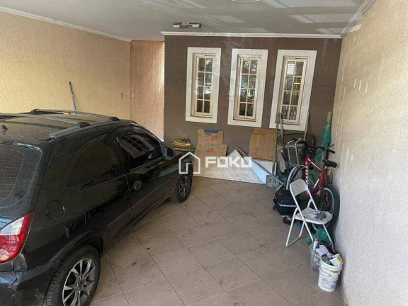 Sobrado com 3 Quartos para Alugar, 276 m² em Vila Flórida - Guarulhos