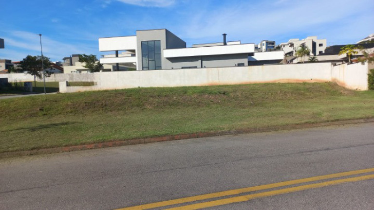 Imagem Terreno à Venda, 660 m² em Condomínio Residencial Colinas Do Paratehy - São José Dos Campos Imagem Terreno à Venda, 660 m² em Condomínio Residencial Colinas Do Paratehy - São José Dos Campos