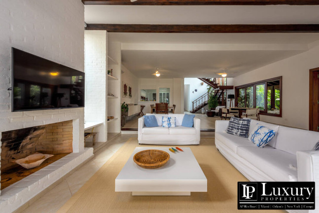 Imagem Casa de Condomínio com 5 Quartos à Venda, 507 m² em Maresias - São Sebastião Imagem Casa de Condomínio com 5 Quartos à Venda, 507 m² em Maresias - São Sebastião