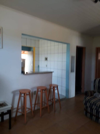Imagem Casa com 2 Quartos à Venda,  em Atlântida Sul - Osório