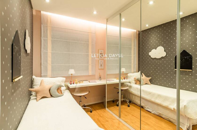Imagem Apartamento com 2 Quartos à Venda,  em Santo Amaro - São Paulo