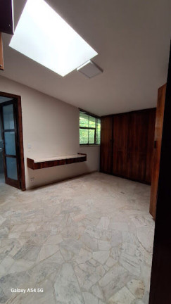 Imagem Sobrado com 3 Quartos à Venda, 525 m² em Planalto Paulista - São Paulo