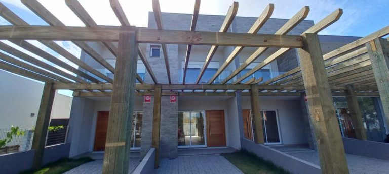 Imagem Sobrado com 2 Quartos à Venda, 106 m² em Capão Novo - Capao Da Canoa