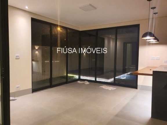 Imagem Casa com 3 Quartos à Venda, em Vila Do Golf - Ribeirão Preto Imagem Casa com 3 Quartos à Venda, em Vila Do Golf - Ribeirão Preto