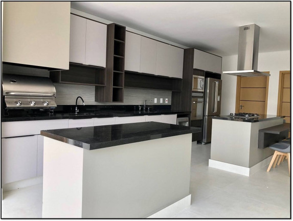Imagem Casa com 4 Quartos à Venda, 390 m² em Alphaville - Santana De Parnaíba Imagem Casa com 4 Quartos à Venda, 390 m² em Alphaville - Santana De Parnaíba