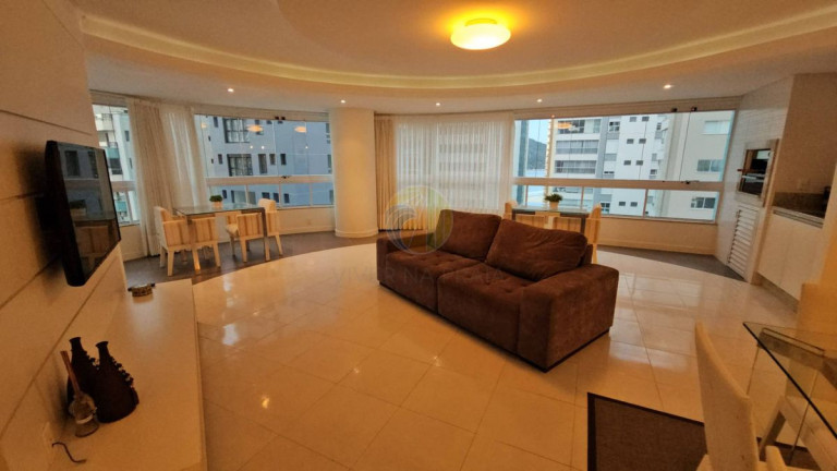 Imagem Apartamento com 3 Quartos à Venda, 144 m² em Centro - Balneário Camboriú Imagem Apartamento com 3 Quartos à Venda, 144 m² em Centro - Balneário Camboriú