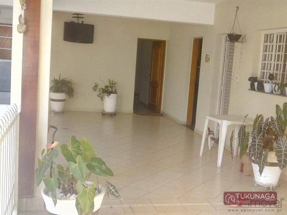 Imagem Casa com 3 Quartos à Venda, 356 m² em Vila Rosália - Guarulhos Imagem Casa com 3 Quartos à Venda, 356 m² em Vila Rosália - Guarulhos