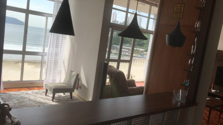 Imagem Imóvel com 4 Quartos à Venda, 180 m² em Itararé - São Vicente Imagem Imóvel com 4 Quartos à Venda, 180 m² em Itararé - São Vicente