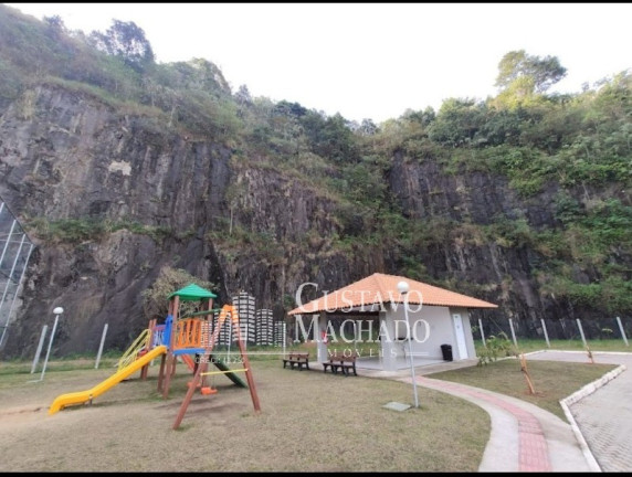Imagem Imóvel com 2 Quartos à Venda, 45 m² em Retiro - Volta Redonda Imagem Imóvel com 2 Quartos à Venda, 45 m² em Retiro - Volta Redonda