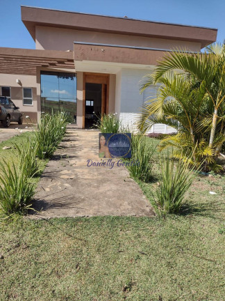 Imagem Casa com 3 Quartos para Temporada, 140 m² em Ninho Verde 2 - Pardinho