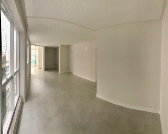 Imagem Imóvel com 4 Quartos à Venda, 198 m² em Centro - Itapema