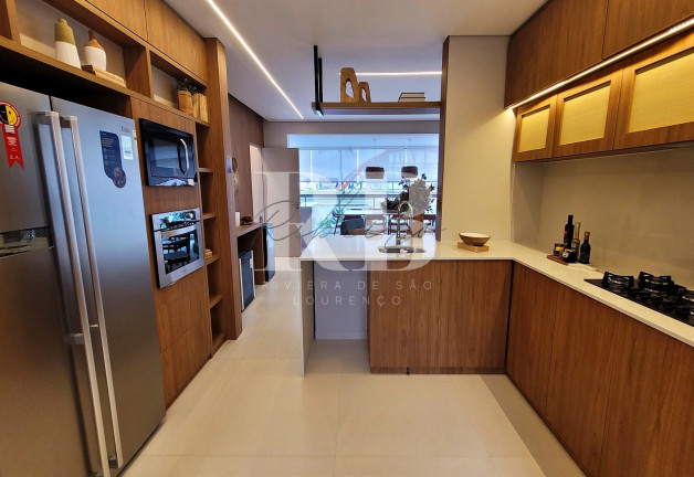Imagem Imóvel com 3 Quartos à Venda, 165 m² em Centro - Bertioga