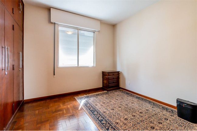 Imagem Imóvel com 3 Quartos à Venda, em Higienópolis - São Paulo Imagem Imóvel com 3 Quartos à Venda, em Higienópolis - São Paulo
